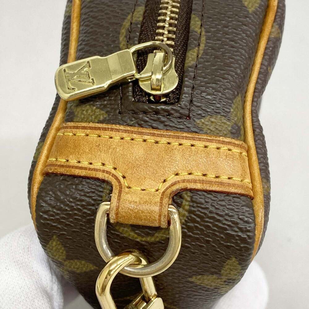 LOUIS VUITTON Authentic Brown Monogram Pouch - Picture 7 of 9